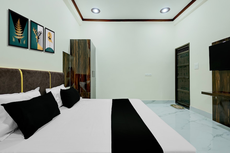 Hotel O Rudraksh Inn, Sigra, Varanasi