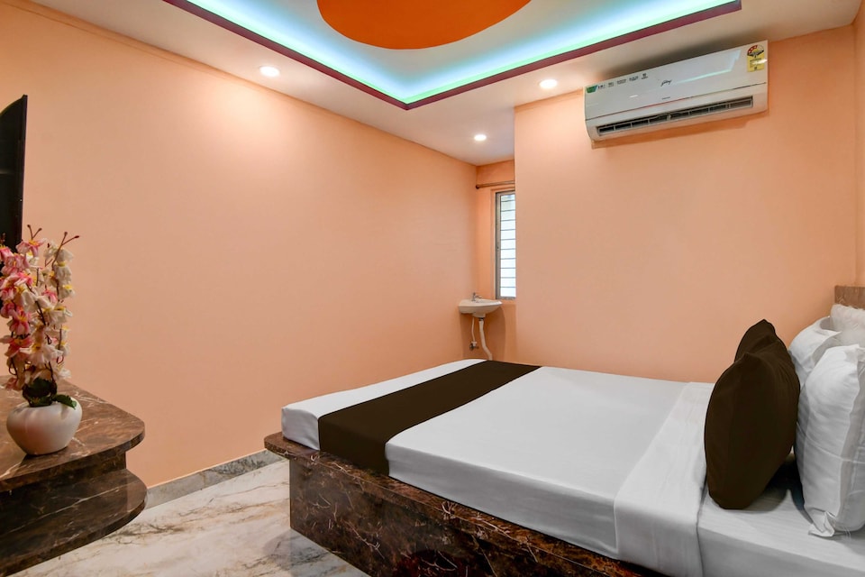 Hotel O Shyam Inn, Ruby Hospital Kolkata, Kolkata