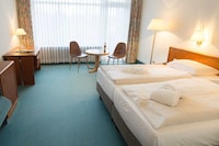 Spa & Wellnesshotel Bad Alexandersbad – Fichtelgebirge by Belvilla