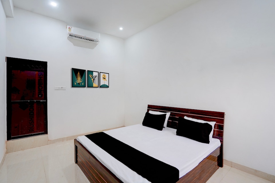 Spot ON Hotel Gold Inn, Cluster Barabanki, Barabanki