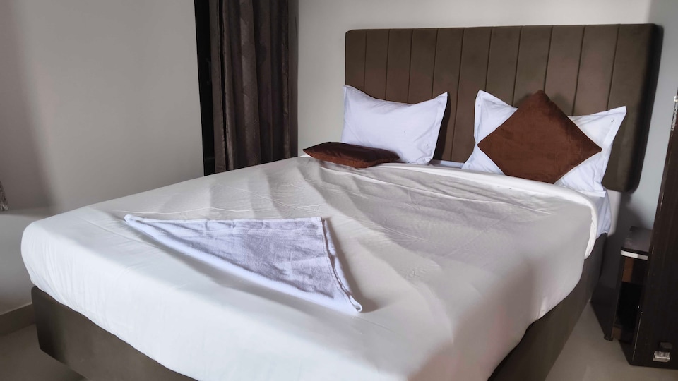 Hotel O Skylight , Patna, Patna