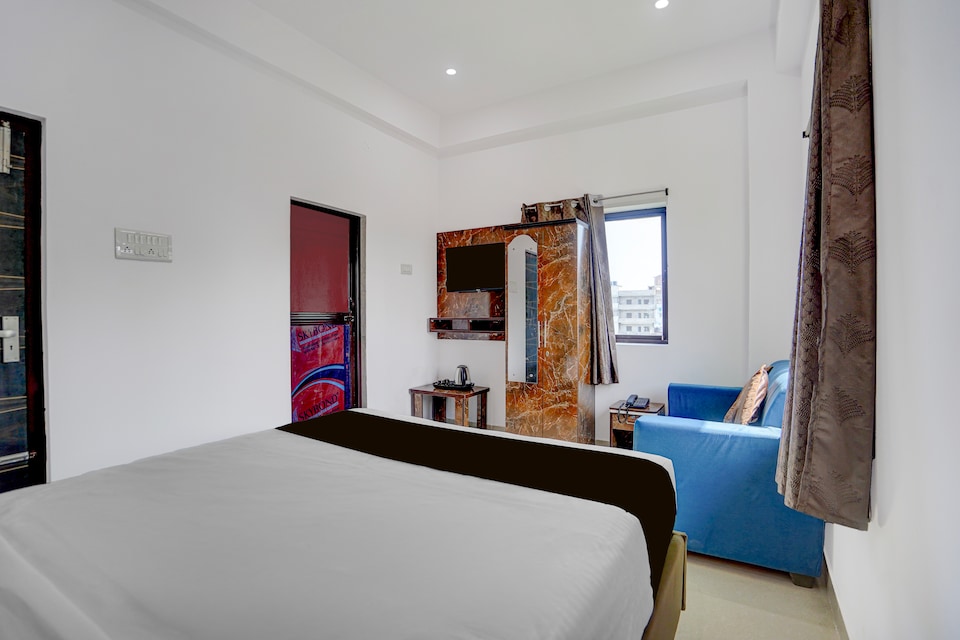 Hotel O Skylight , Patna, Patna
