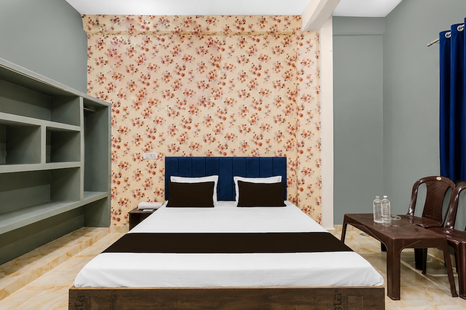 Hotel O SURBHI GUEST HOUSE, Lanka, Varanasi