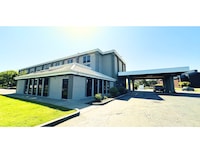 Ashbourne Hotel Canton/Hall of Fame I-77
