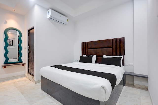 HOTEL O T9T