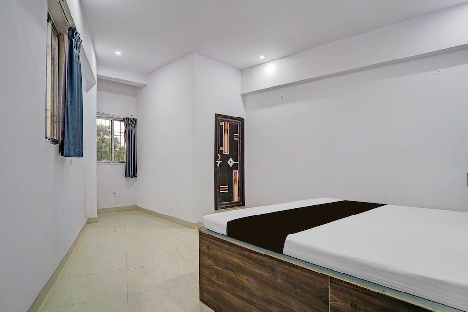 SPOT ON Galaxy Palace Rest House, Bhagalpur, Bhagalpur