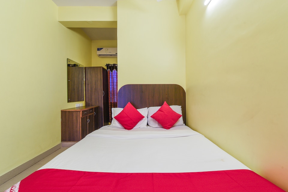 OYO 15011 Blue Homes, Transit Vizag, Visakhapatnam