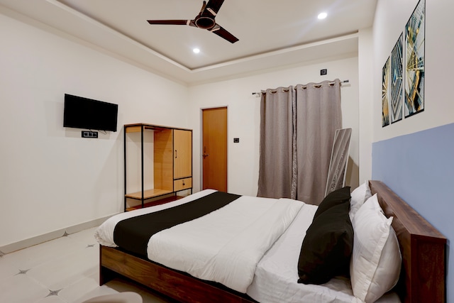 Hotel O White lotus hotel