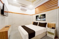 Hotel O Thomson Residency 