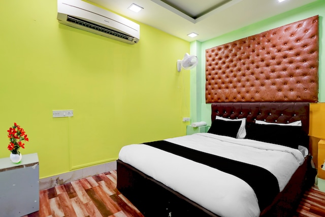 Hotel O Kalikapur Kolkata