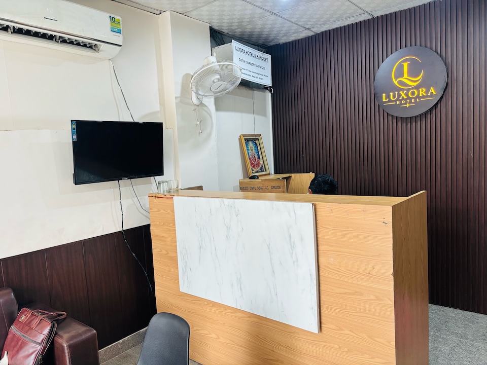 Luxora Hotel & Banquets, Noida City, Noida