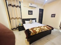Luxora Hotel & Banquets