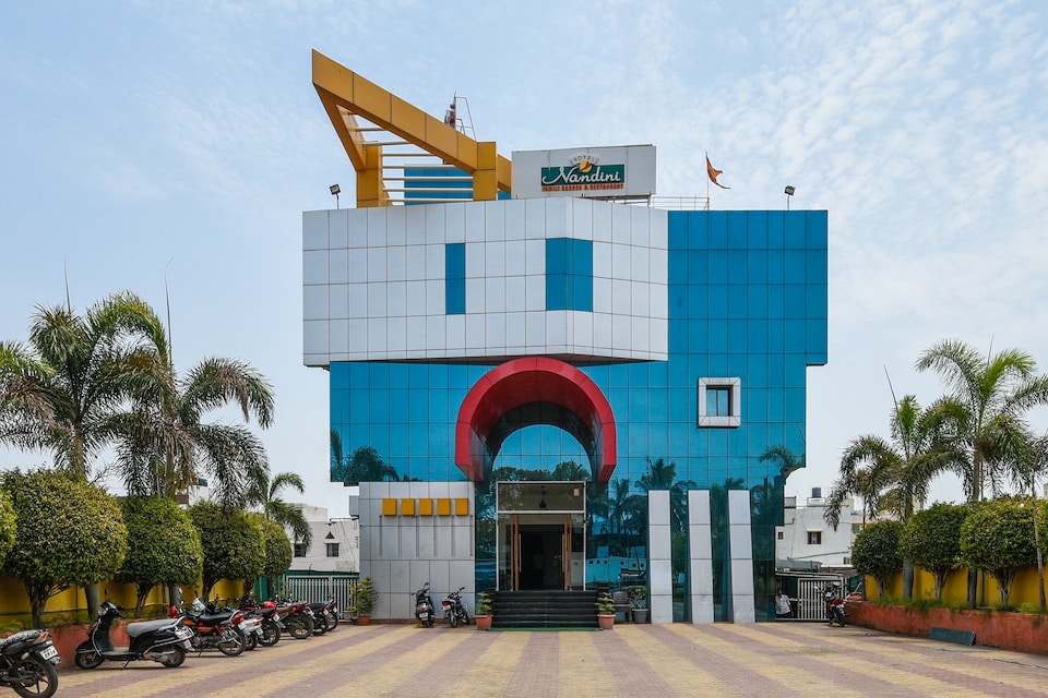 Capital O 15017 Hotel Nandini, Beed by pass, Aurangabad