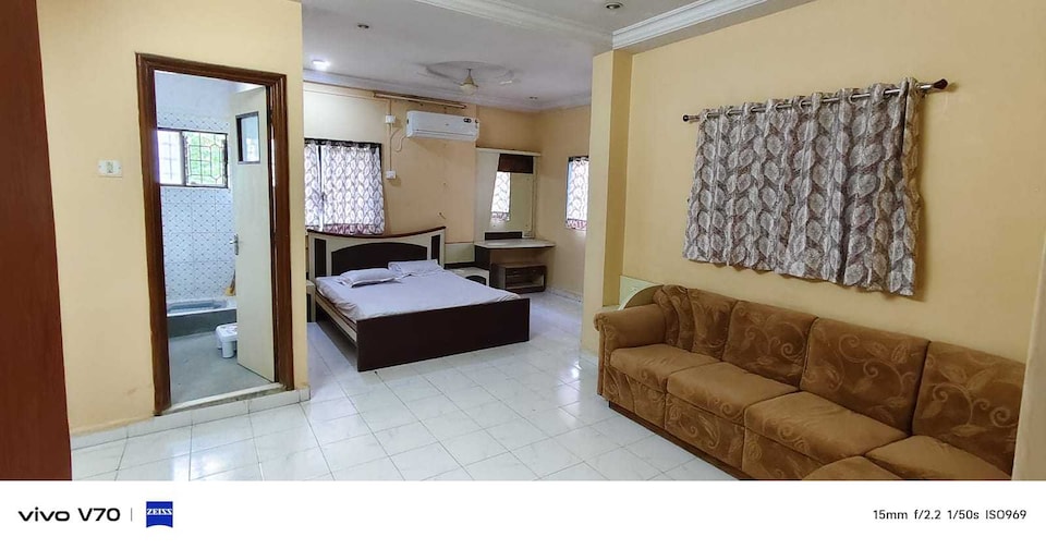SPOT ON Hotel Silver Spoon, Dhule, Dhule