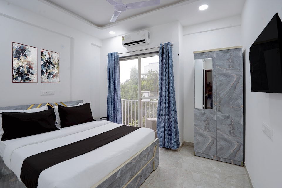 Hotel O Hotel Galaxy Stay Airport Inn, Viman Nagar, Pune