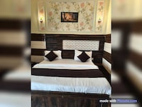 Hotel O The Moksh Hotel