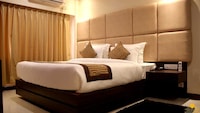 Hotel O GK PALACE
