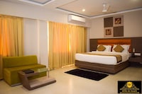 Hotel O GK PALACE