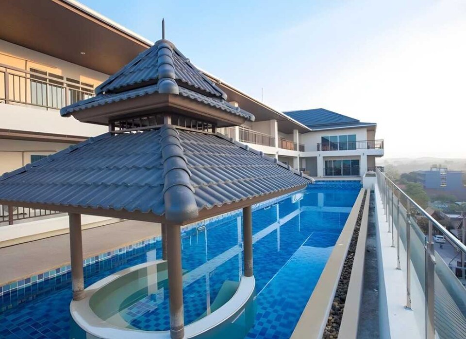 Collection O Sea Terrace, Jomtien Beach P0, Pattaya