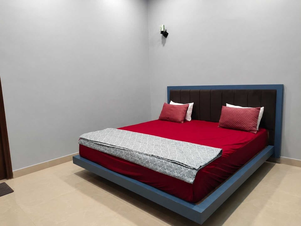 SPOT ON Hotel Heaven Gardan, Bhilai, Bhilai