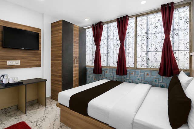 Hotel O Ripon Street Kolkata Formerly SR Royale