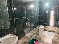 Hotel O Moonlight Residency 