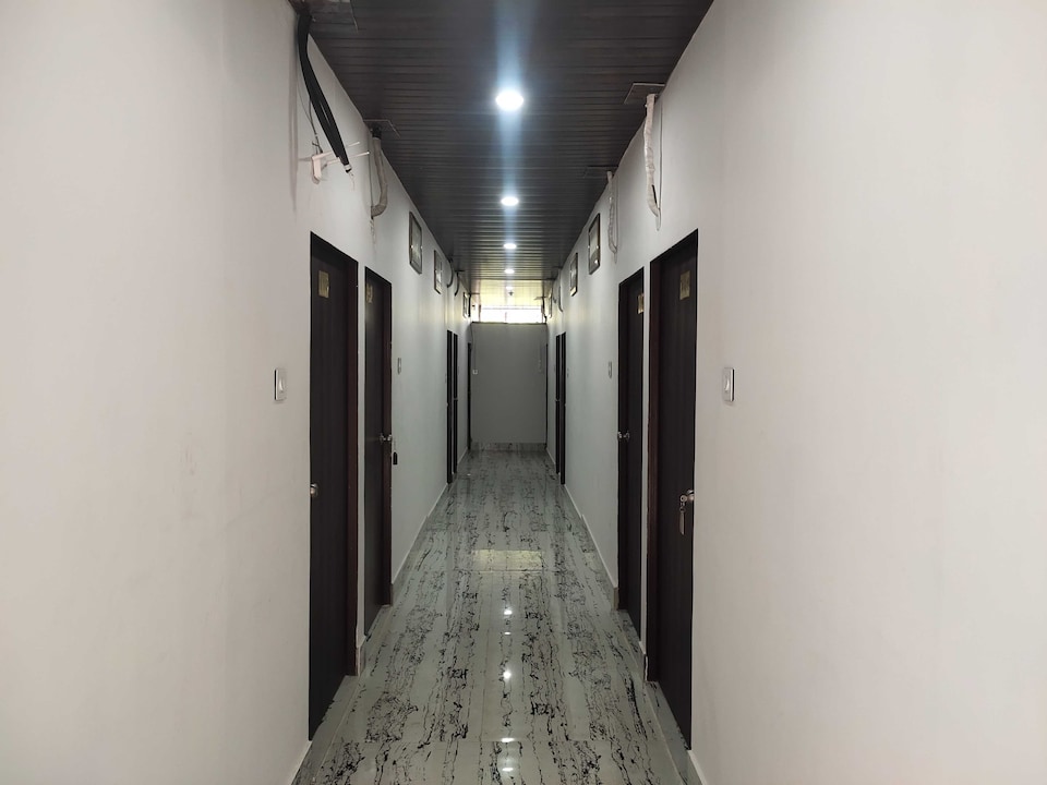 Hotel O Fly Over Inn, Jabalpur, Jabalpur