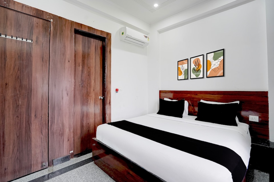 Hotel O India Expo Mart Noida Formerly Xponest, Greater Noida, Noida