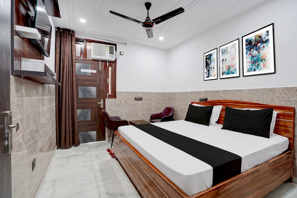  Hotel O Gold In, Paschim Vihar Delhi, Delhi