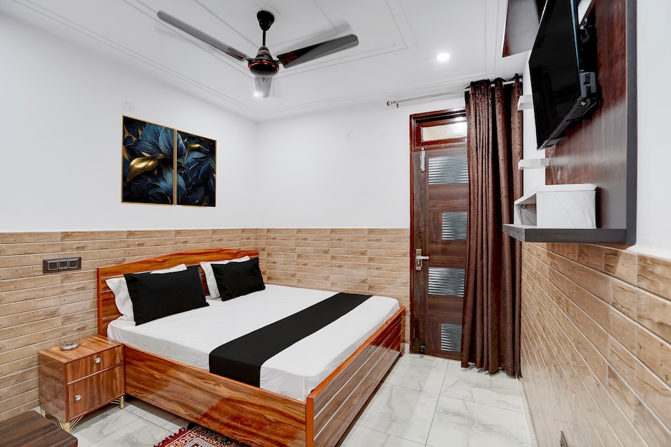  Hotel O Gold In, Paschim Vihar Delhi, Delhi