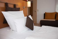 Stuttgart Großbettlingen Hotel by Belvilla