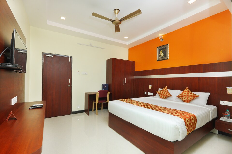 OYO 15115 Hotel Ramcharan Residency, Kapila Theertham Tirupati, Tirupati