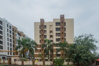 OYO Vista Service Apartment