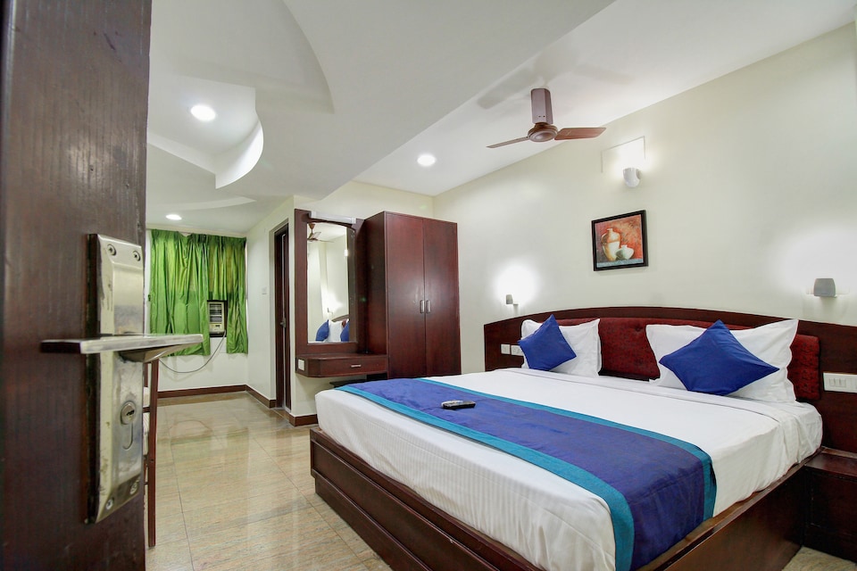 OYO 15120 Hotel Balini, Madurai City Centre, Madurai