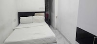 Hotel O Kolkata Park Inn