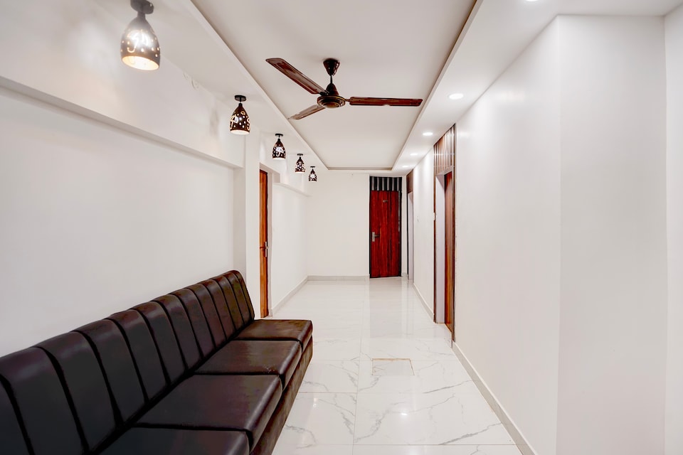 Hotel O A5 Blue, Gorakhnath Gorakhpur, Gorakhpur