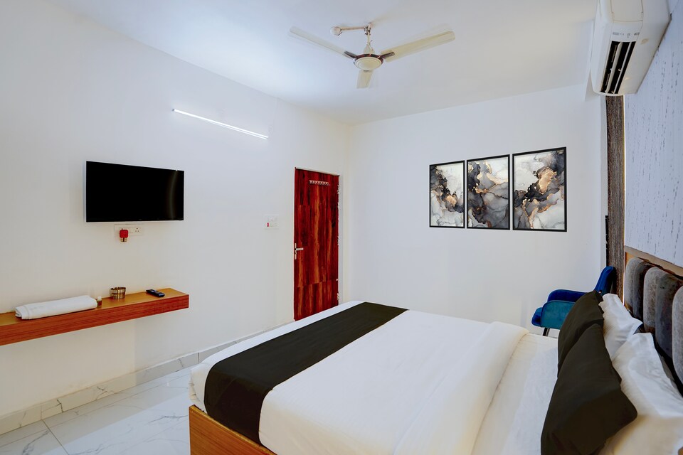 Hotel O A5 Blue, Gorakhnath Gorakhpur, Gorakhpur