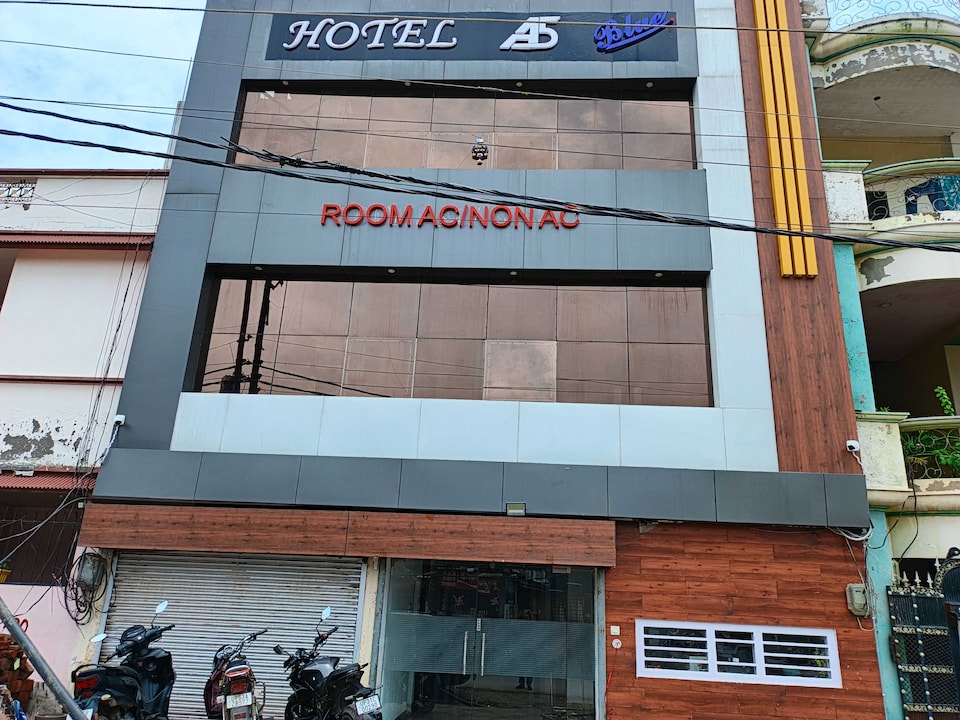 Hotel O A5 Blue, Gorakhnath Gorakhpur, Gorakhpur