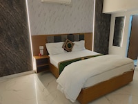 Hotel O A5 Blue