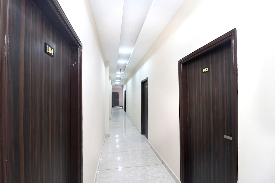 OYO 15127 प्रयाग गेस्ट हाउस, Jyoti Chowk Jalandhar, जालंधर