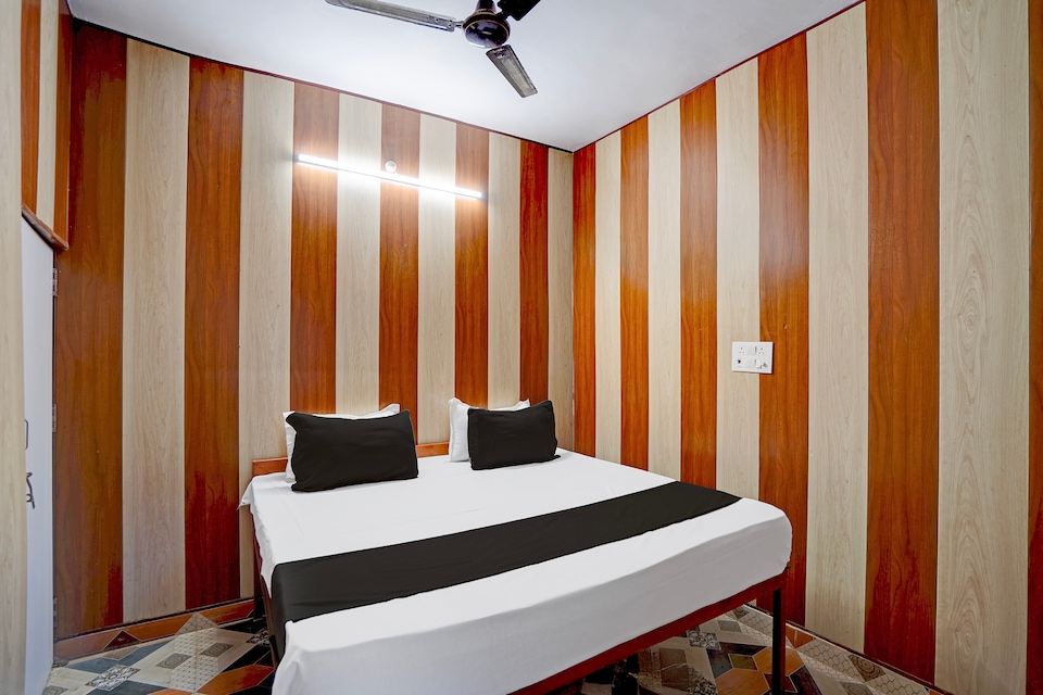 SPOT ON Awadh Hotel, Vikas Nagar Lucknow, Lucknow