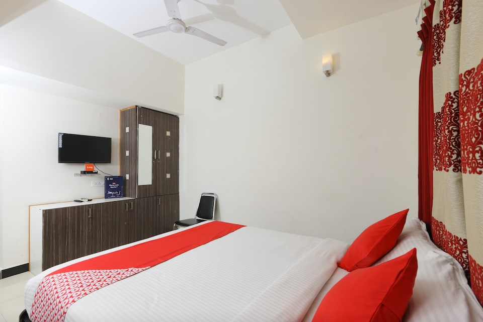 Capital O 15133 Sharon Residency, OMR Chennai, Chennai