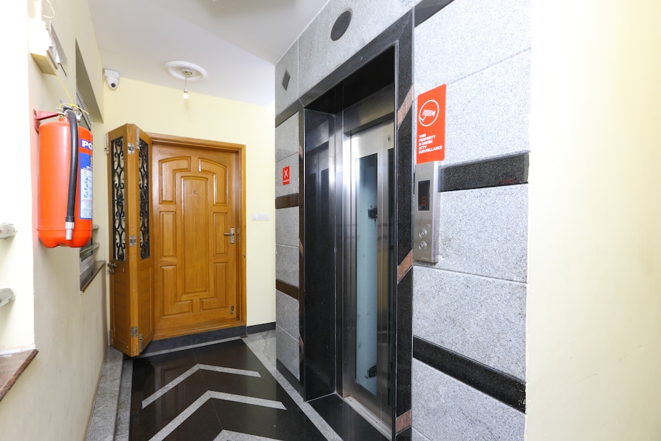 Capital O 15133 Sharon Residency, OMR Chennai, Chennai