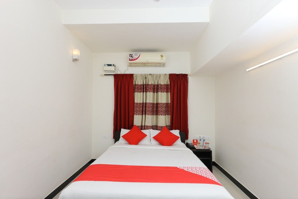 Capital O 15133 Sharon Residency, OMR Chennai, Chennai