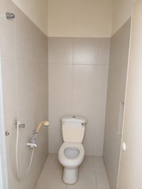 Hotel O near Jakarta International Velodrome formerly Wisma Lamida