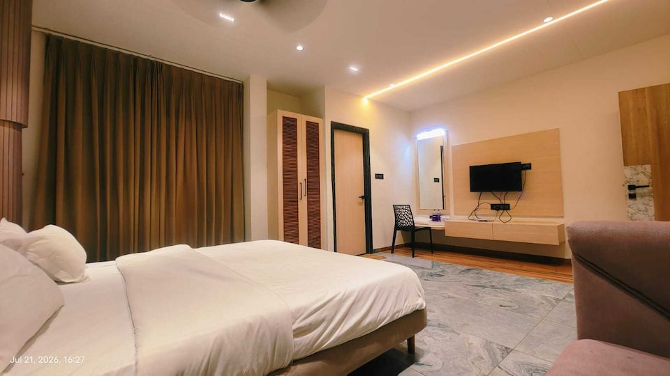 Hotel O Mountree , Hamidia Road Bhopal, Bhopal