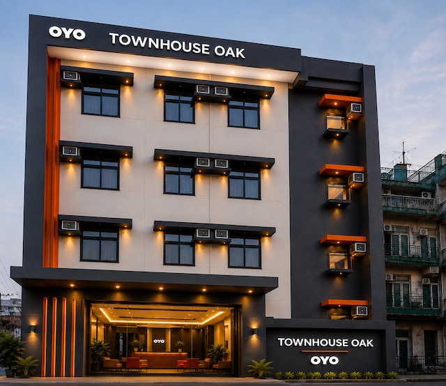 Townhouse Oak Nexgen Apartments & Hotel