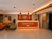 Townhouse Oak Nexgen Apartments & Hotel