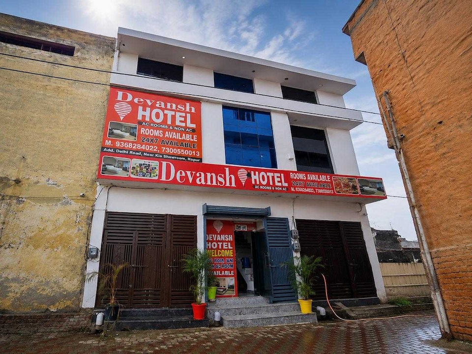 SPOT ON Devansh Hotel , Meerut, Meerut