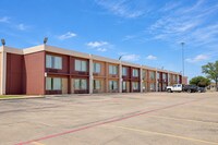 Express Inn & Suites Greensville TX